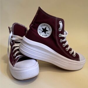 Converse Chuck Taylor All Star Move Hi Women's Platform Shoes. Women’s size 8